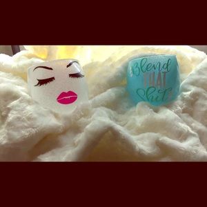 Makeup brush holder